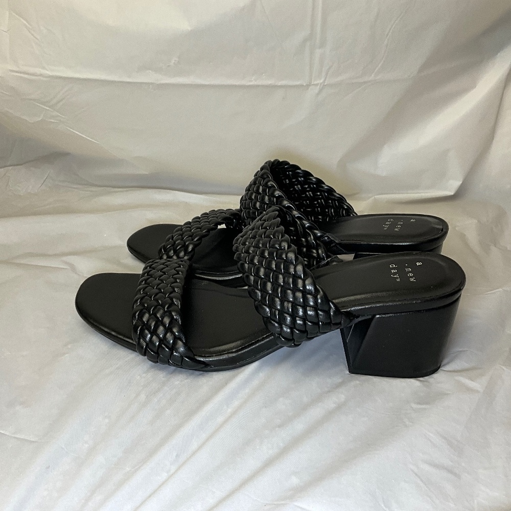 BLACK BASIL MULE HEELS